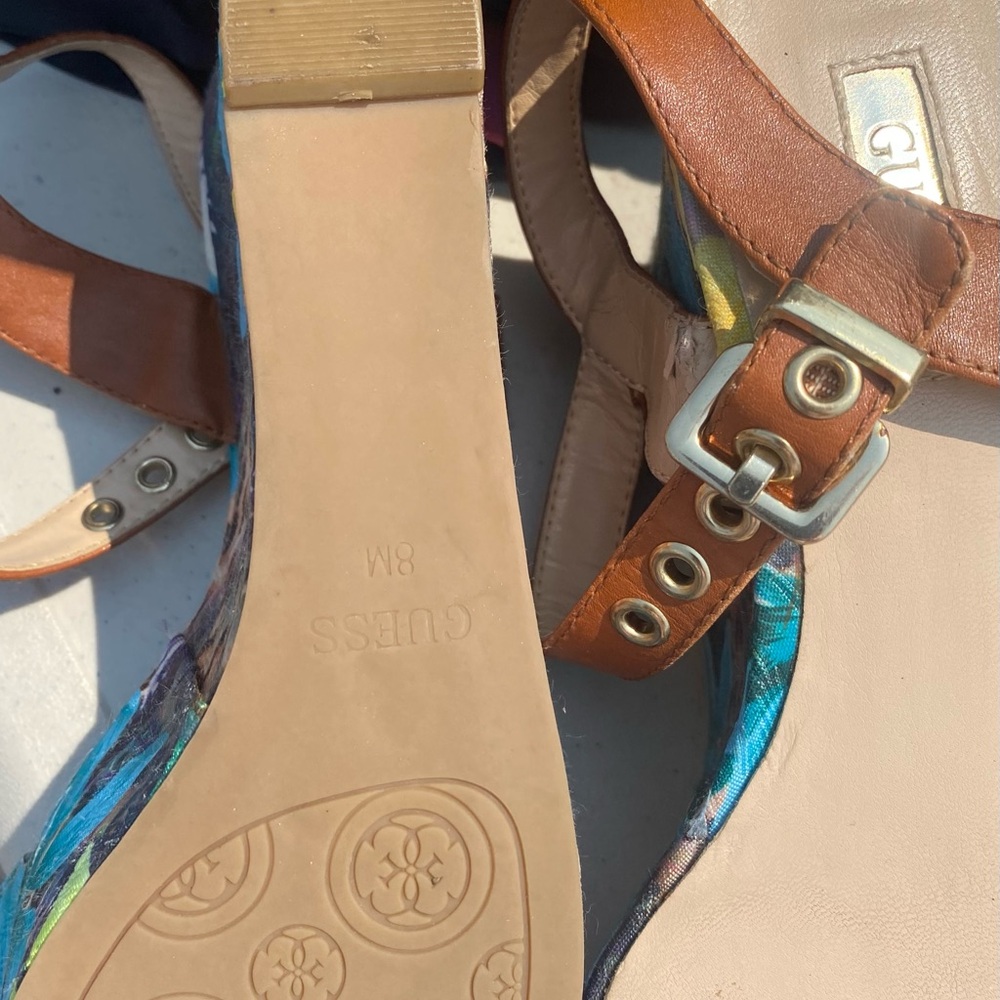 GUESS Women's Multicolor Sandals